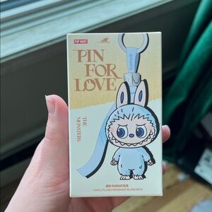 POP MART Pin For Love Vinyl Plush Blind Box